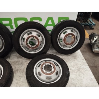 Recambio de juego llantas para iveco daily caja cerrada (1999 =>) 2.8 diesel cat referencia OEM IAM 504003566  