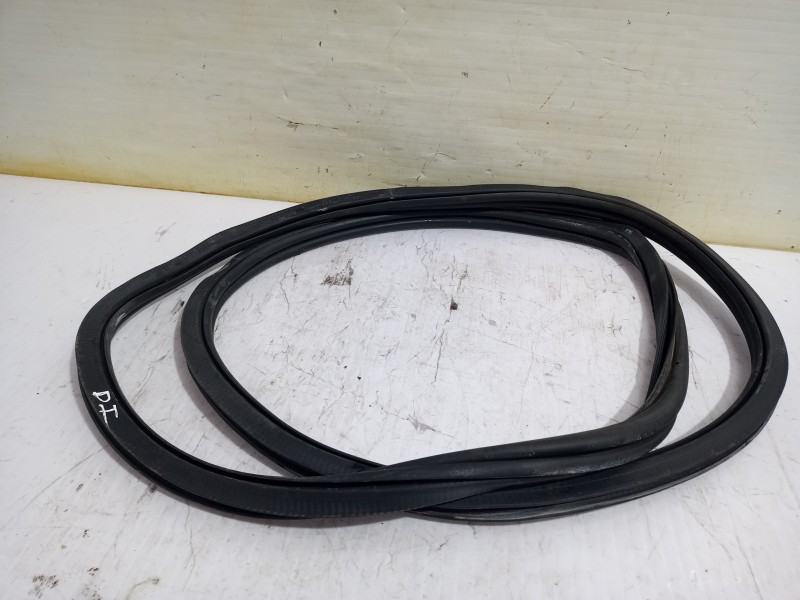 Recambio de goma contorno para seat ibiza (kj1) reference referencia OEM IAM 6F0867365E9B9  