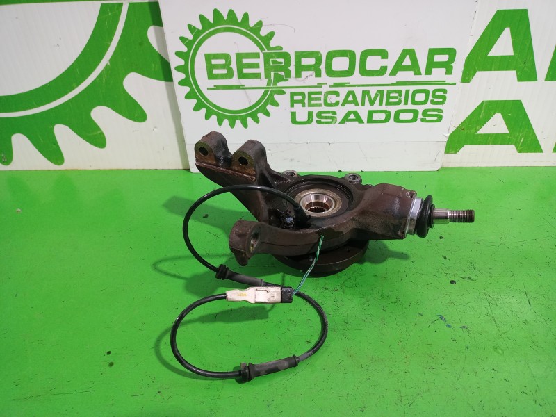 Recambio de mangueta delantera izquierda para citroën c4 berlina collection referencia OEM IAM 364684  