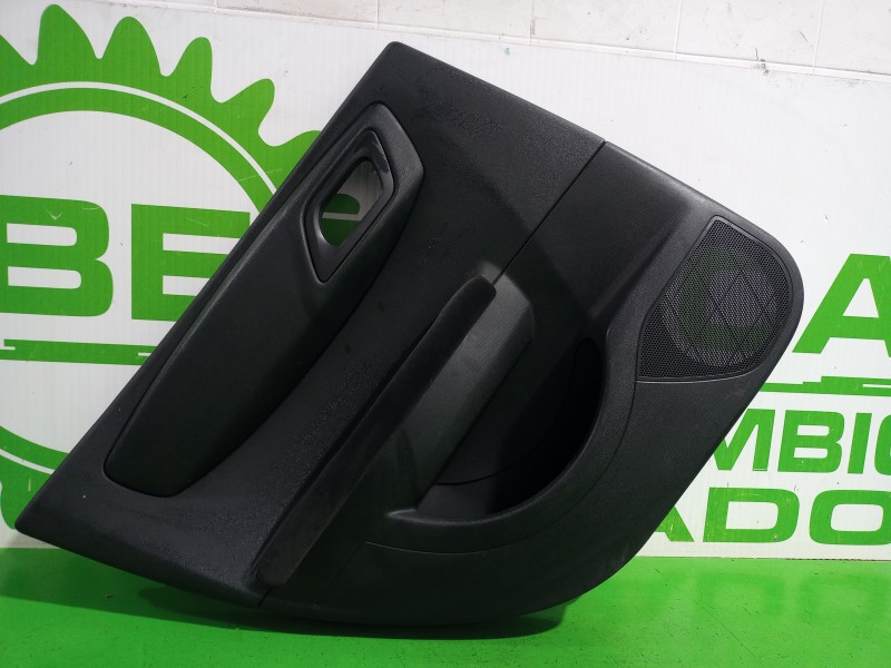 Recambio de guarnecido puerta trasera izquierda para citroën c4 berlina collection referencia OEM IAM 9646278177  