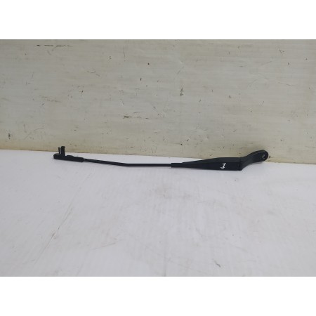 Recambio de brazo limpia delantero izquierdo para peugeot 207 confort referencia OEM IAM 6429AL  