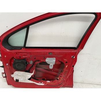 Recambio de puerta delantera derecha para peugeot 207 confort referencia OEM IAM 9004X8  