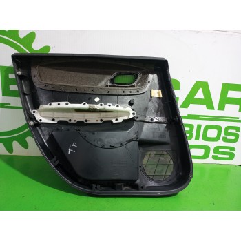 Recambio de guarnecido puerta trasera derecha para citroën c4 berlina collection referencia OEM IAM 9646278077  