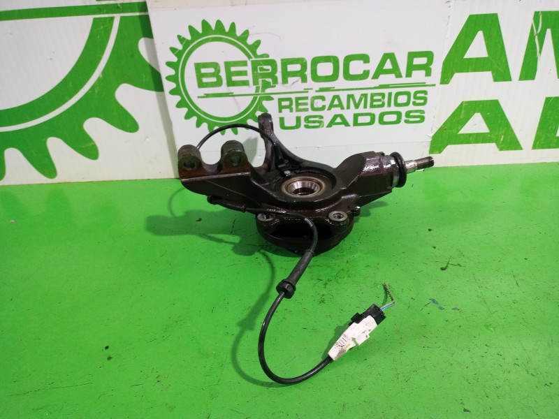 Recambio de mangueta delantera derecha para citroën c4 berlina collection referencia OEM IAM 364796  