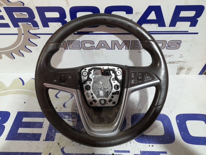 Recambio de volante para opel insignia sports tourer 2.0 cdti cat referencia OEM IAM 13316548  