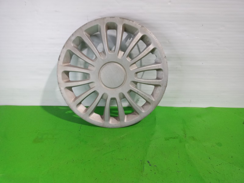 Recambio de tapacubos para renault clio ii fase i (b/cbo) 1.2 referencia OEM IAM 403153551R  