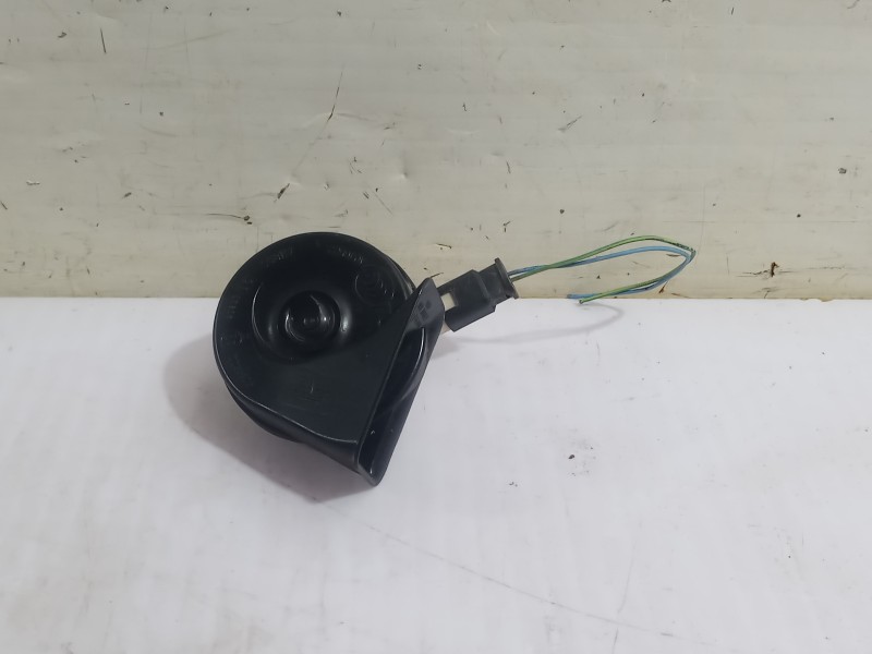 Recambio de claxon para peugeot 207 confort referencia OEM IAM A046522  