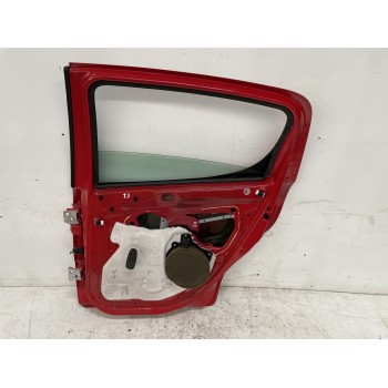 Recambio de puerta trasera derecha para peugeot 207 confort referencia OEM IAM 9008S6  