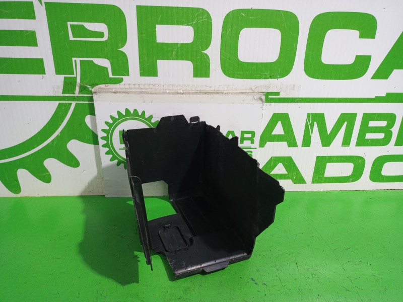 Recambio de soporte bateria para citroën c4 berlina collection referencia OEM IAM 5615H2  