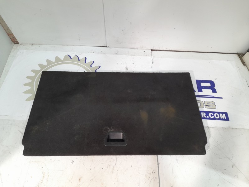 Recambio de suelo maletero para land rover range rover sport 3.6 td v8 referencia OEM IAM LCF010540  