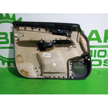 Recambio de guarnecido puerta delantera derecha para opel zafira b 1.9 cdti referencia OEM IAM 13164487  
