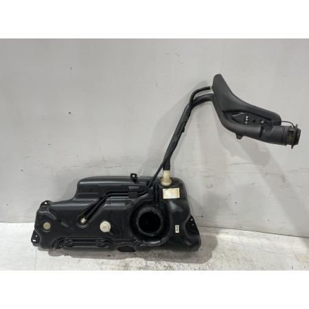 Recambio de deposito combustible para peugeot 207 confort referencia OEM IAM 9680130680  