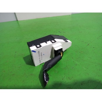 Recambio de pantalla multifuncion para toyota auris touring sports (e18) hybrid feel! edition referencia OEM IAM 839100220  