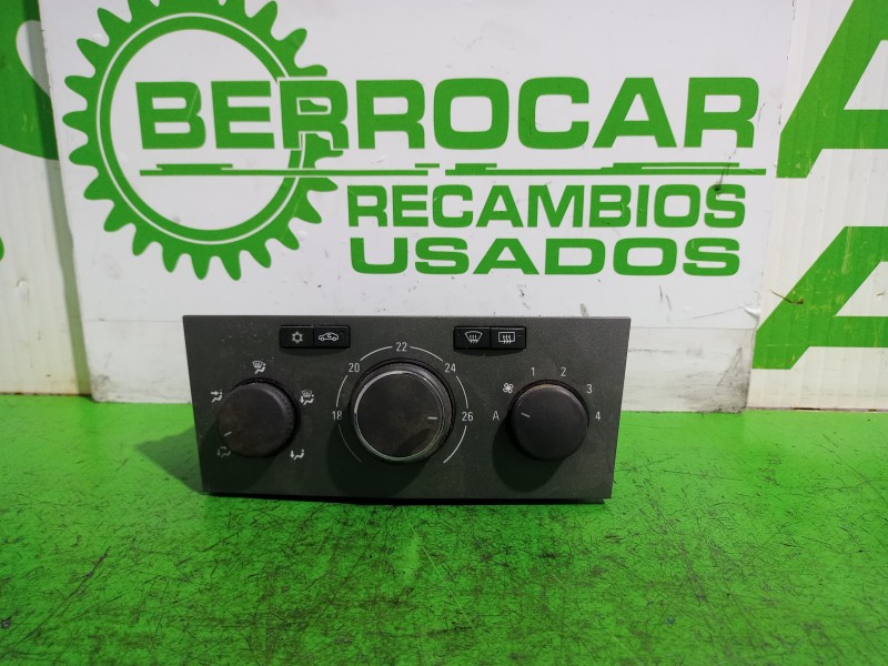 Recambio de mando calefaccion / aire acondicionado para opel zafira b 1.9 cdti referencia OEM IAM 90151309  