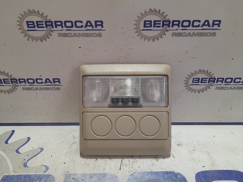 Recambio de luz interior para land rover discovery 2.7 td v6 cat referencia OEM IAM XDE500420  