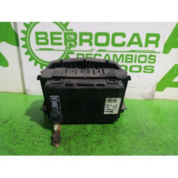 Recambio de pantalla multifuncion para opel zafira b 1.9 cdti referencia OEM IAM 13159691  