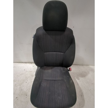 Recambio de asiento delantero derecho para toyota auris (_e15_) 1.33 dual-vvti (nre150_) referencia OEM IAM 7143002Z70B1  