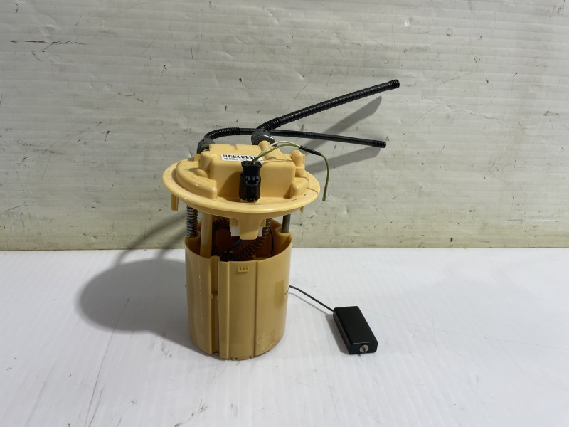 Recambio de aforador para peugeot 207 confort referencia OEM IAM 9685044780  