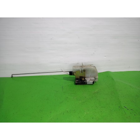 Recambio de cerradura puerta trasera izquierda para renault clio ii fase i (b/cbo) 1.2 referencia OEM IAM 825031992R  