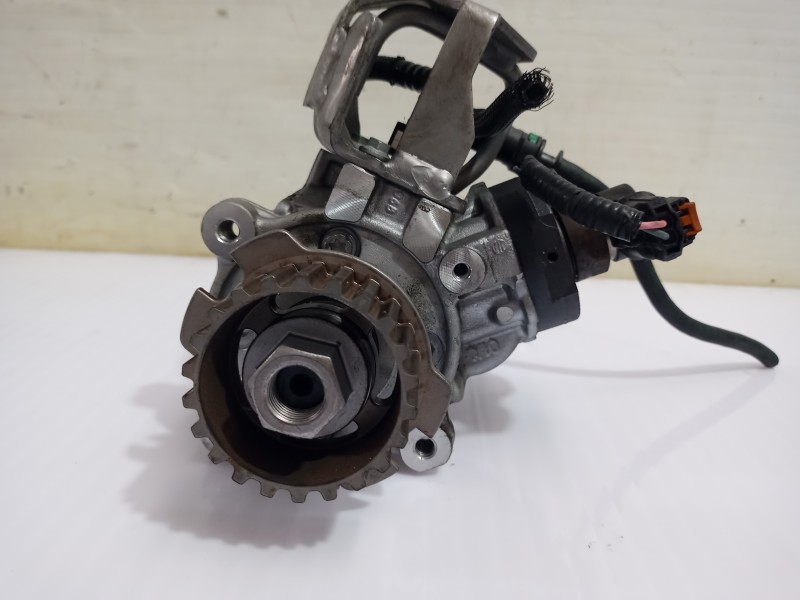 Recambio de bomba inyeccion para opel grandland x opel 2020 referencia OEM IAM 9817903080  