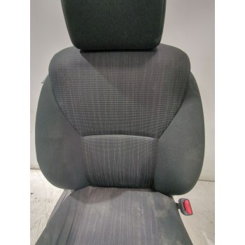 Recambio de asiento delantero derecho para toyota auris (_e15_) 1.33 dual-vvti (nre150_) referencia OEM IAM 7143002Z70B1  