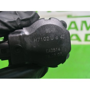 Recambio de motor apertura trampilla para opel zafira b 1.9 cdti referencia OEM IAM H7102  