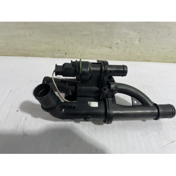 Recambio de termostato para peugeot 207 confort referencia OEM IAM 9670253780  