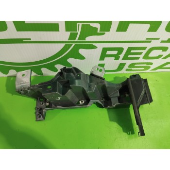 SOPORTE PARAGOLPES DELANTERO 4R838102BB 