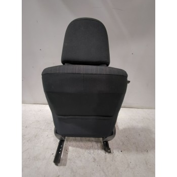 Recambio de asiento delantero derecho para toyota auris (_e15_) 1.33 dual-vvti (nre150_) referencia OEM IAM 7143002Z70B1  