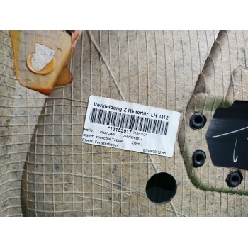 Recambio de guarnecido puerta trasera izquierda para opel astra h berlina essentia referencia OEM IAM 13153917  