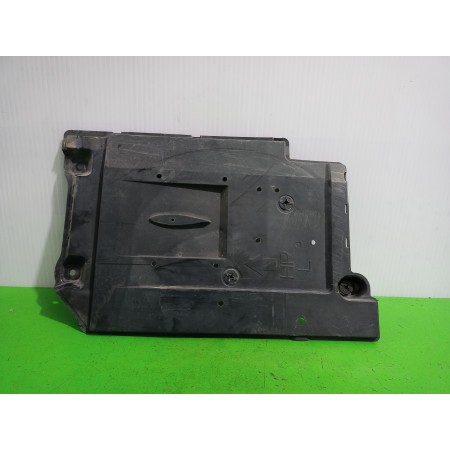 Recambio de cubrecarter para toyota auris touring sports (e18) hybrid feel! edition referencia OEM IAM 5816802050  