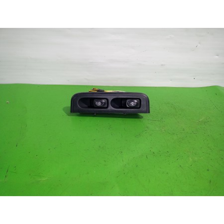 Recambio de mando elevalunas delantero izquierdo para renault clio ii fase i (b/cbo) 1.2 referencia OEM IAM 3117414  