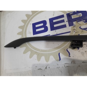 Recambio de moldura para skoda octavia combi (5e5) referencia OEM IAM 1Z9860034  