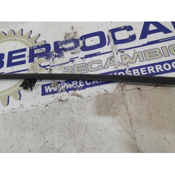 Recambio de moldura para skoda octavia combi (5e5) referencia OEM IAM 1Z9860034  