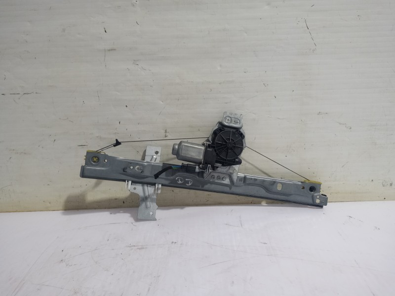 Recambio de elevalunas delantero derecho para peugeot 207 confort referencia OEM IAM 400912E  