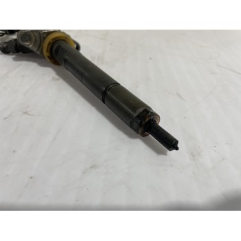 Recambio de inyector para peugeot 207 confort referencia OEM IAM 0445110311  