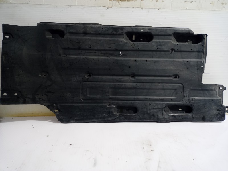 Recambio de cubrecarter para opel grandland x opel 2020 referencia OEM IAM 9827725580  