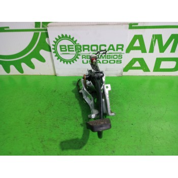 Recambio de pedal embrague para opel zafira b 1.9 cdti referencia OEM IAM 13192503  