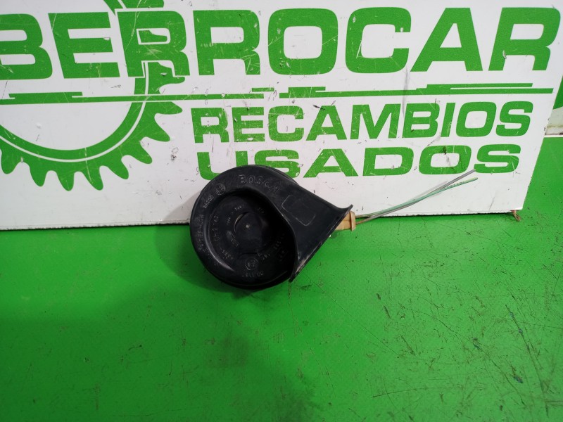 Recambio de claxon para citroën c4 grand picasso 1.6 16v hdi fap referencia OEM IAM 703881157  