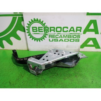 Recambio de pedal embrague para opel zafira b 1.9 cdti referencia OEM IAM 13192503  