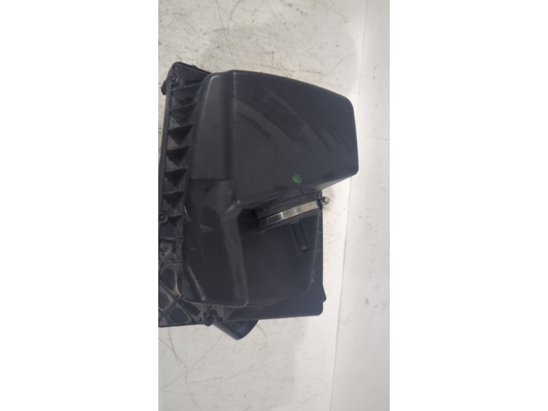 Recambio de caja filtro aire para opel zafira / zafira family b (a05) 1.9 cdti (m75) referencia OEM IAM 4613885936  
