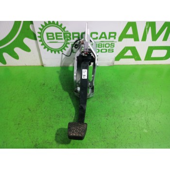 Recambio de pedal embrague para opel zafira b 1.9 cdti referencia OEM IAM 13192503  
