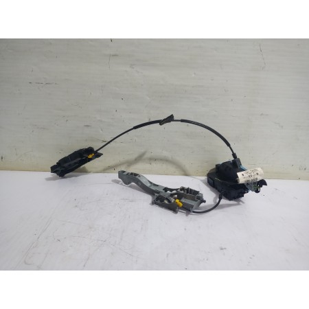 Recambio de cerradura puerta trasera derecha para peugeot 207 confort referencia OEM IAM 9138H8  