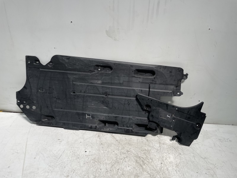 Recambio de cubrecarter para opel grandland x opel 2020 referencia OEM IAM 9832617680  