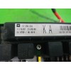 Recambio de caja reles / fusibles para opel zafira b 1.9 cdti referencia OEM IAM 13250232  
