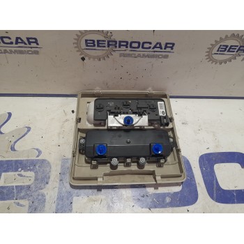 Recambio de luz interior para land rover discovery 2.7 td v6 cat referencia OEM IAM XDE500420  