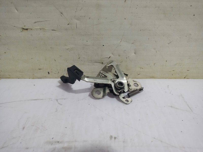 Recambio de cerradura capo para peugeot 207 confort referencia OEM IAM 9652427480  