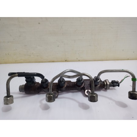 Recambio de rampa inyectora para opel grandland x opel 2020 referencia OEM IAM 9821399680  