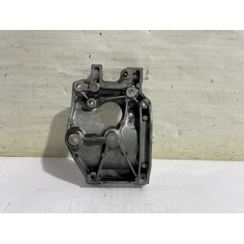 Recambio de soporte alternador para peugeot 207 confort referencia OEM IAM 9646719580  