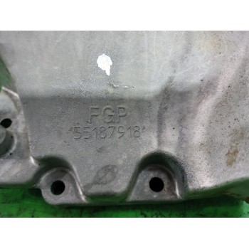 Recambio de soporte bomba inyeccion para opel zafira b 1.9 cdti referencia OEM IAM 55187918  